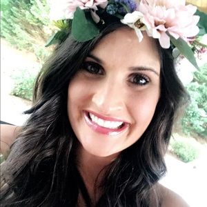 Meet your Posher, Kayla